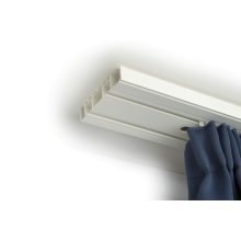 Kétpályás, 150 cm-es műanyag mennyezeti profilkarnis