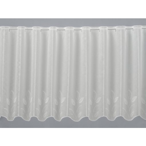  V/3051 - hímzett, natúr színű batiszt, levélmintával, 60 cm magas