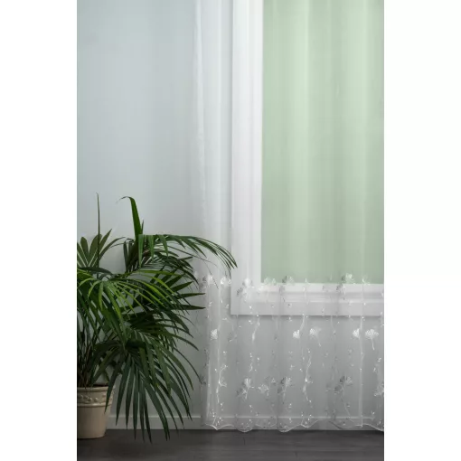 H1/2045 - hímzett, fehér tüll, levélmintával, max. 285 cm magas