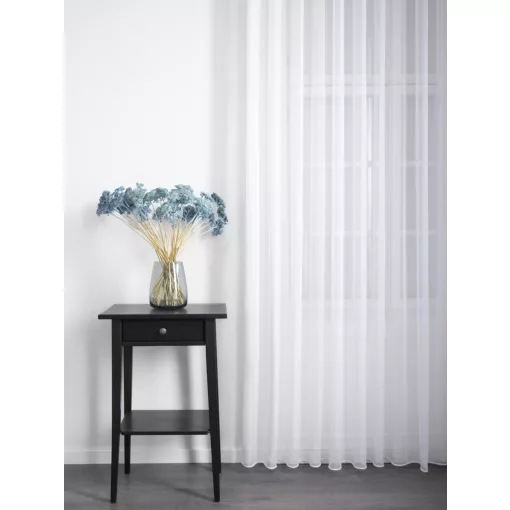  Laura - fehér voile rácsmintával, max. 175 cm magas